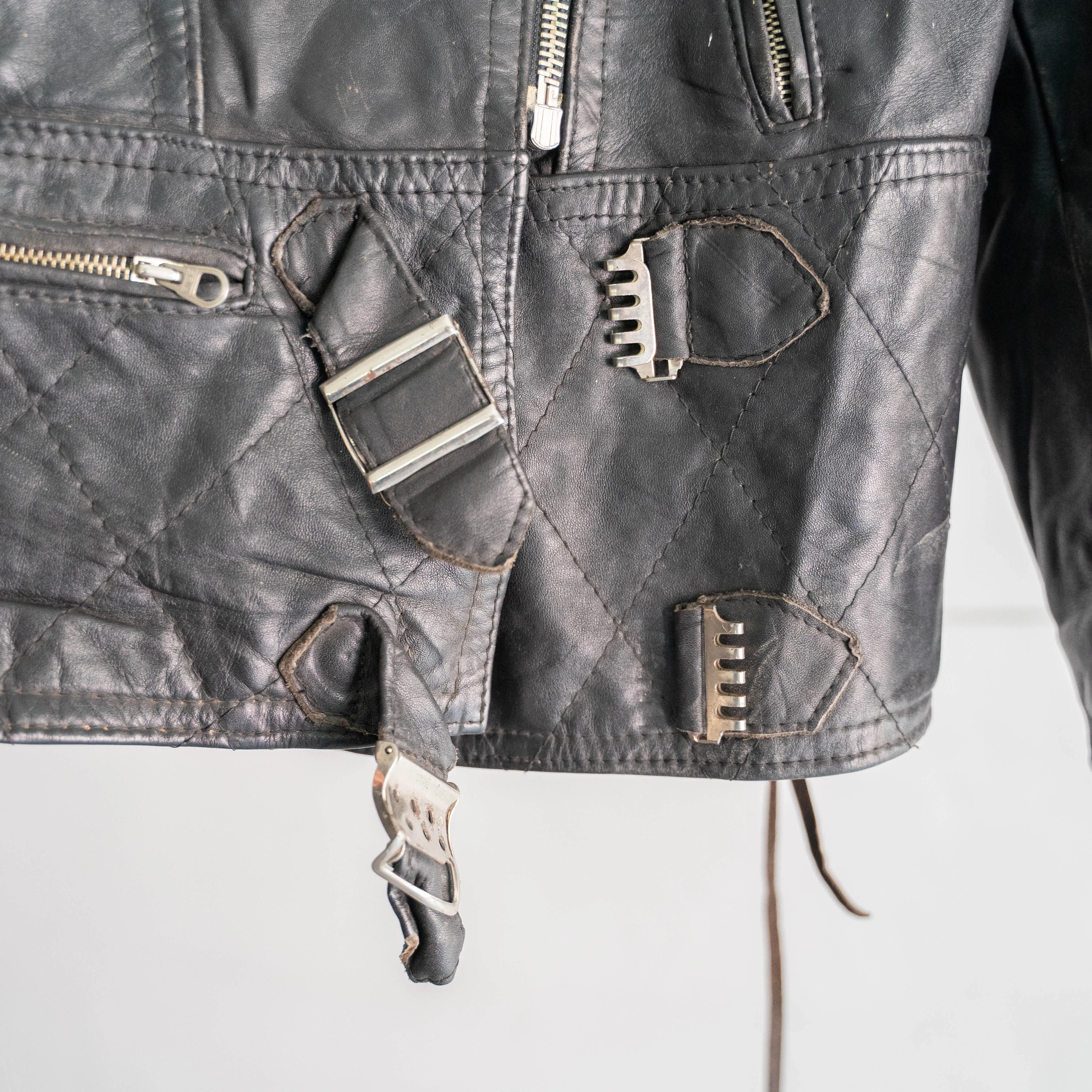 around 1980s Europe black leather motorcycle  short jacket