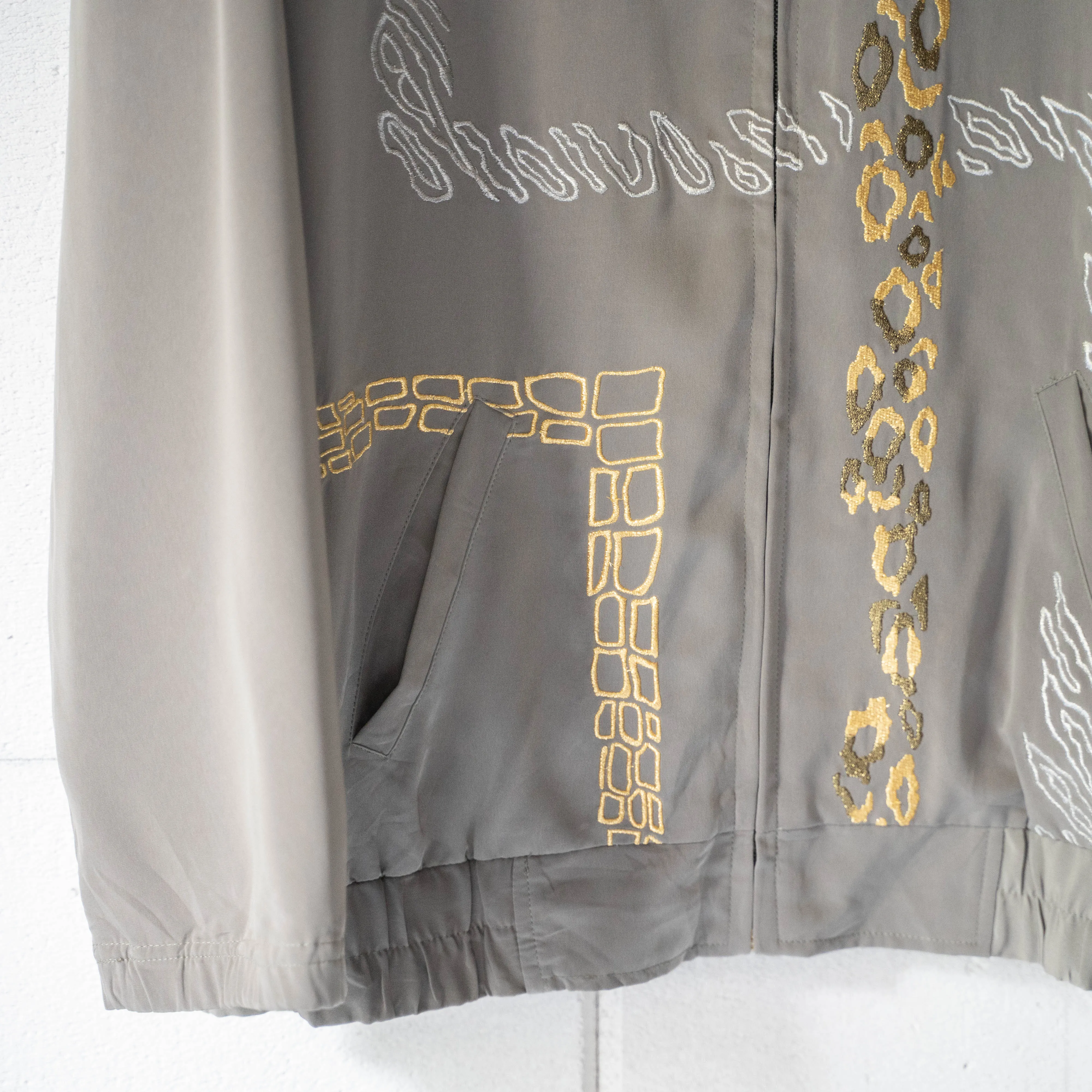 around 1990s olive gray embroidery design jacket