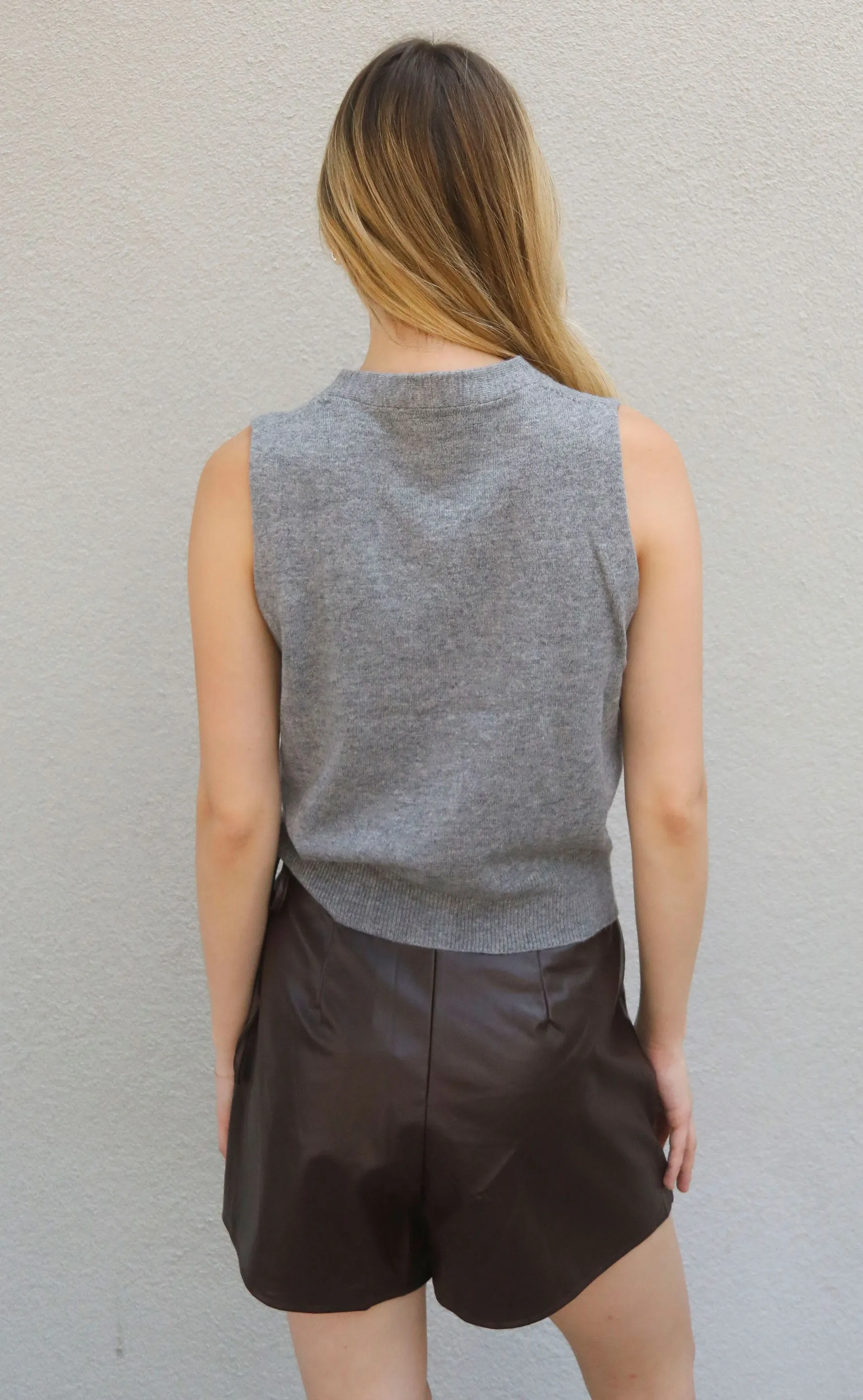 astr: eira sweater vest