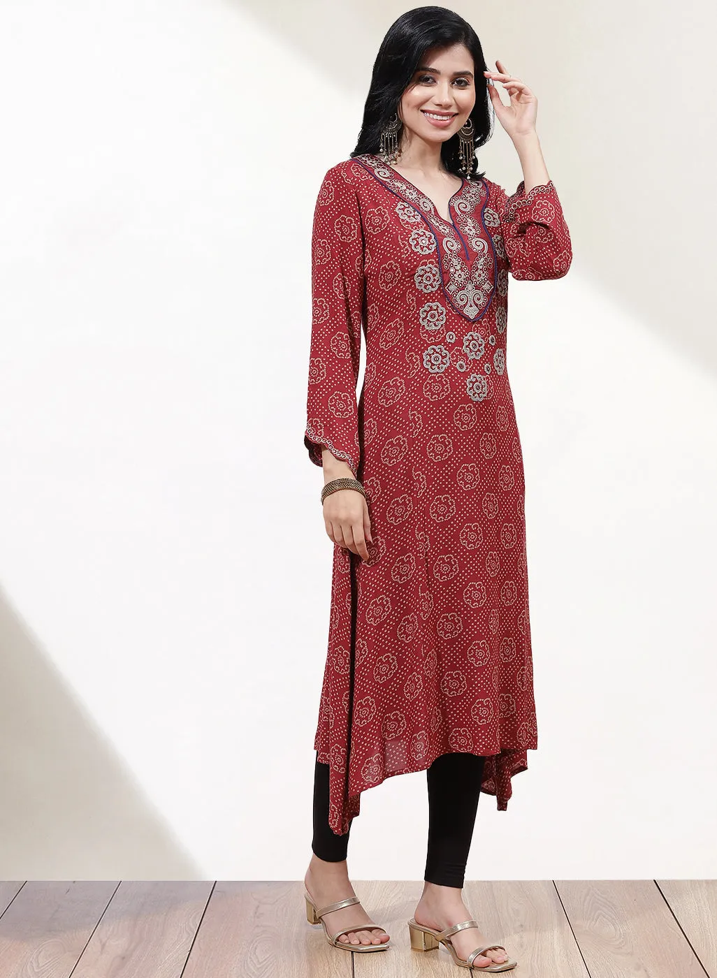 Maroon Dhaage Collection Kurta With Embroidery