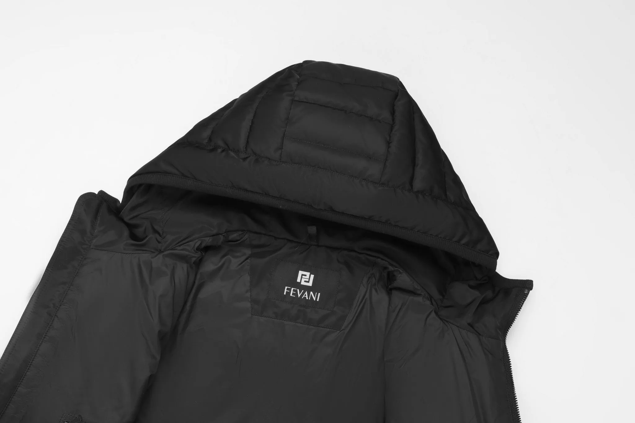 Men's Exquisite Down Jacket in Black