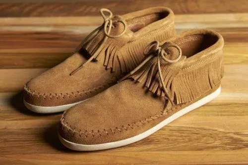 Minnetonka Moccasin, Venice Taupe