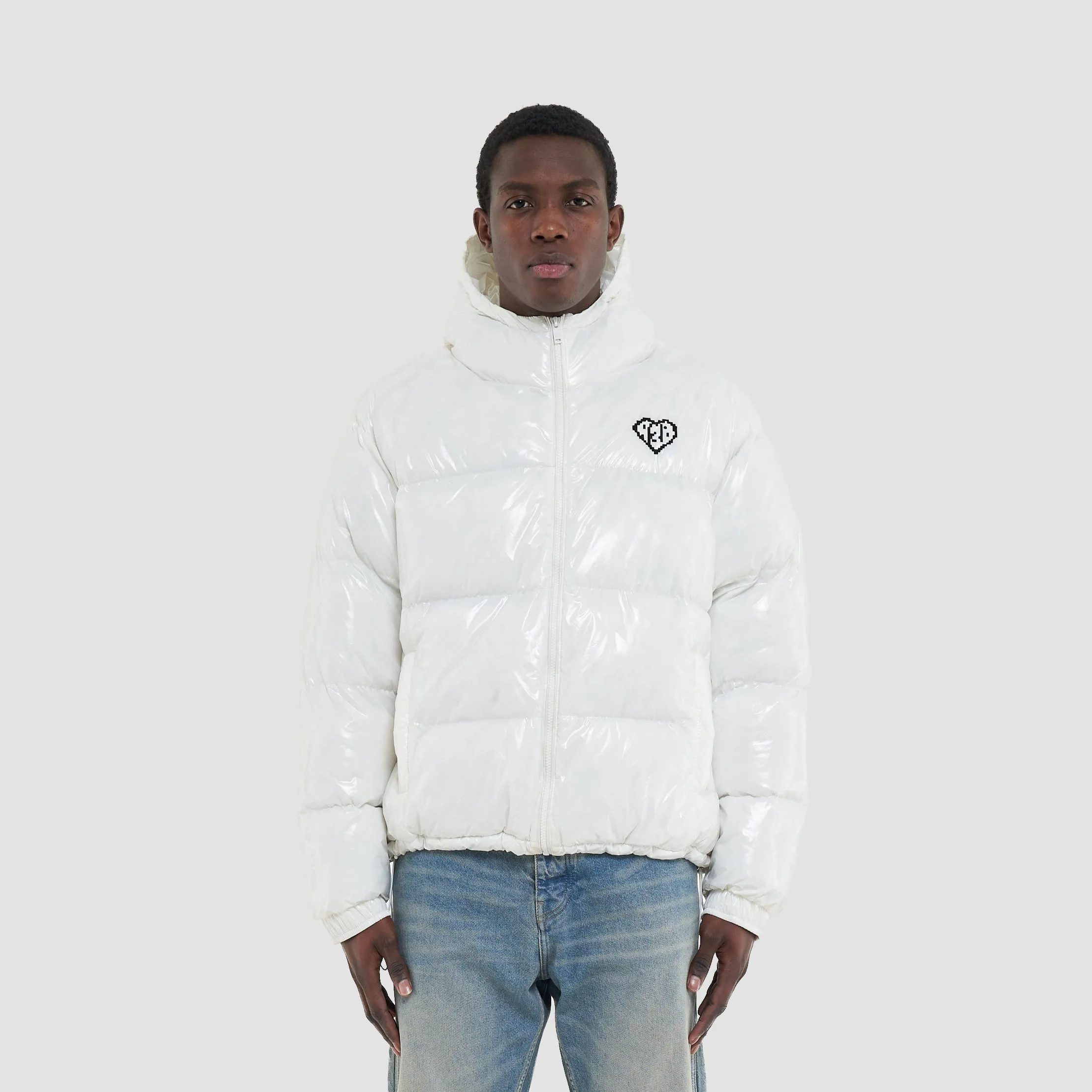 VERSE LOGO PUFFER (HOODED) - WHITE