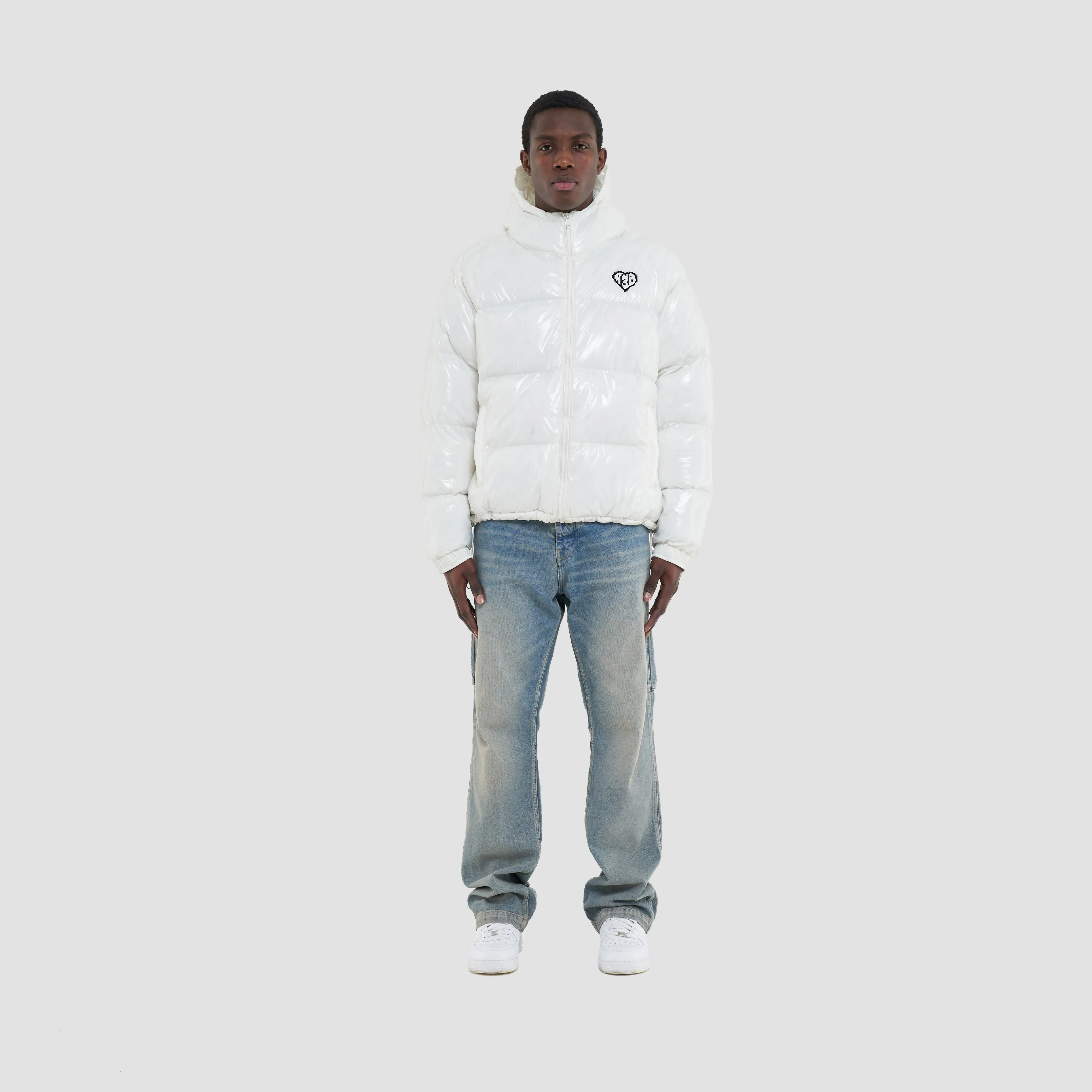 VERSE LOGO PUFFER (HOODED) - WHITE